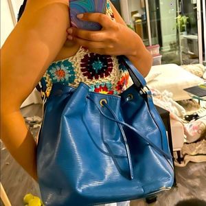 Louis Vuitton- Bucket Blue Leather handbag. Authenticated w Cert. A- condition💙